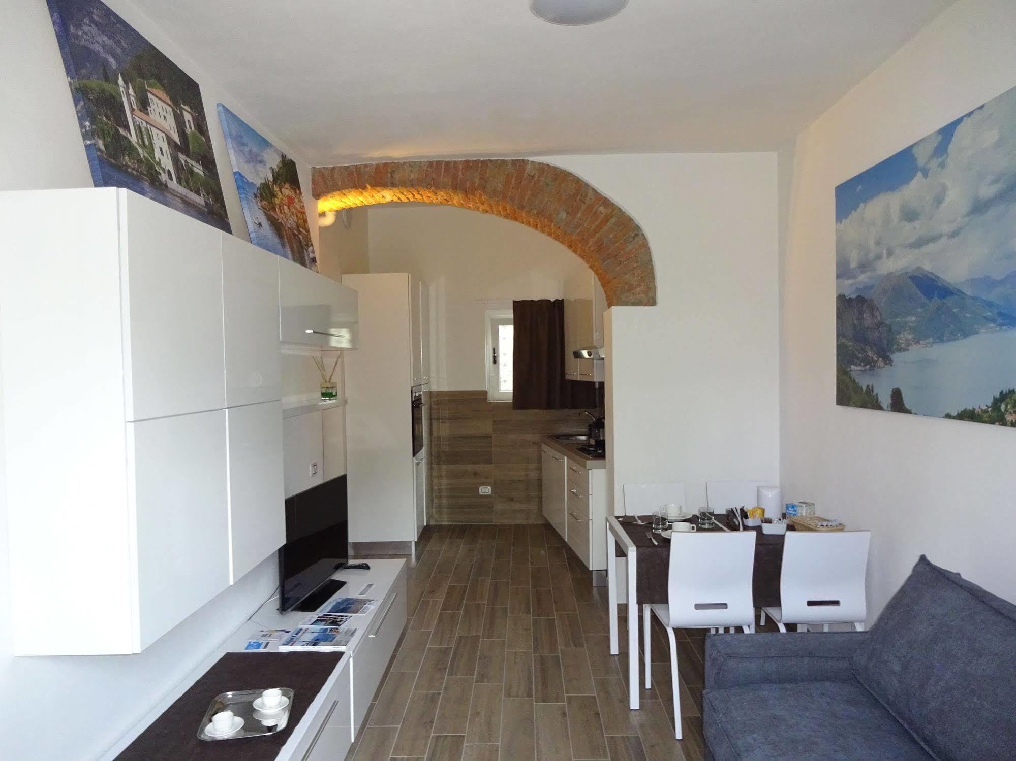 Italianway - Affittacamere Brenna San Fermo della Battaglia Exterior foto